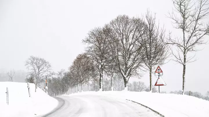 Meteorologist Reveals How to Predict the Weather Just by Looking at the Sky