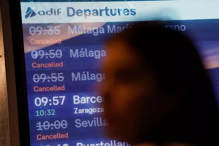 Spain High-Speed Rail Crash Kills at Least 10