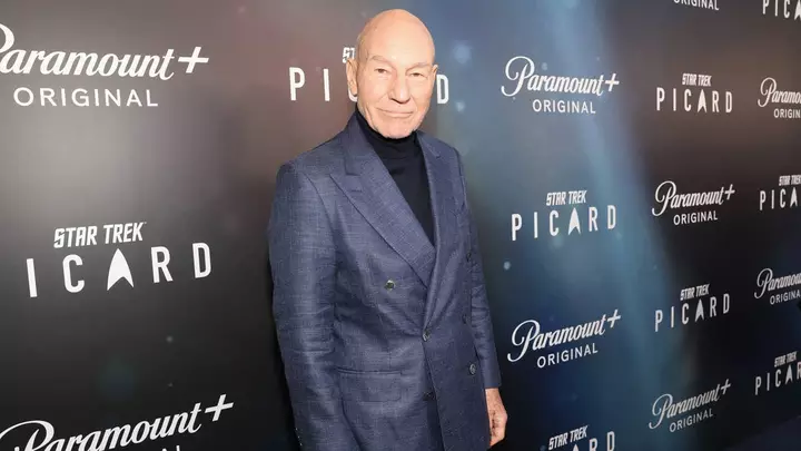 William Shatner and 'Star Trek' Crew Honor Patrick Stewart: 'Captain Picard Stood for the Best of Us'