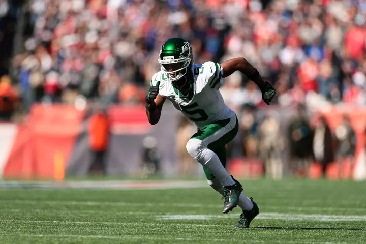 Jets Fans Think Team Posted a Big Hint About Potential Garrett Wilson Trade