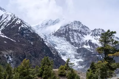 Two Japanese climbers missing in the Himalayas