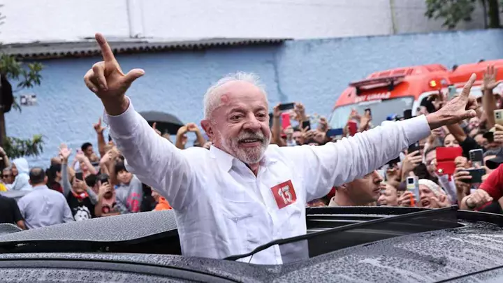 Lula faces a fiscal reckoning after Brazil’s market rout