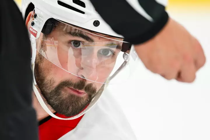 Red Wings Punish Dylan Larkin Amid Holdout, Issue Terse Statement