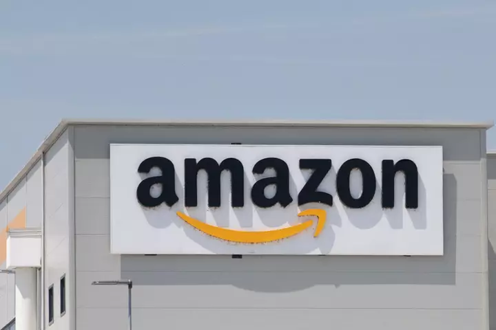 Amazon Ad Revenue Growth Slows in Q3, Ecommerce Giant Undershoots Earnings Estimates