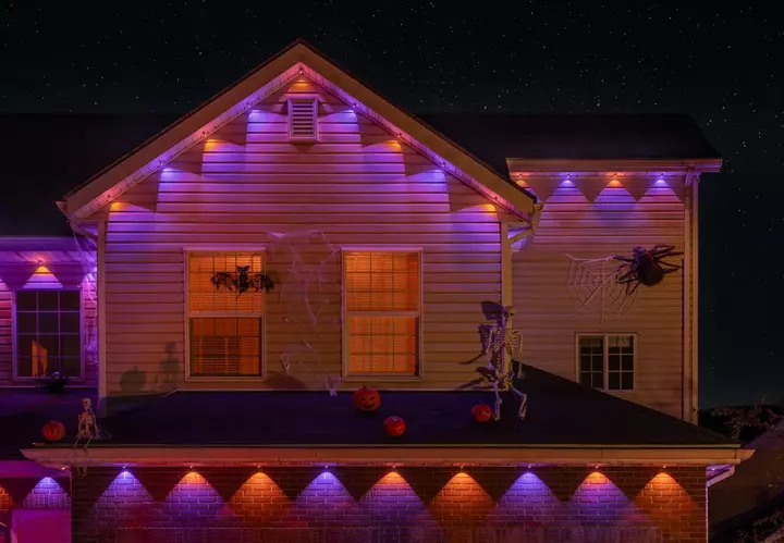 Want Your Halloween Decor To Feel Like A Scary Movie? It’s All About the Lighting
