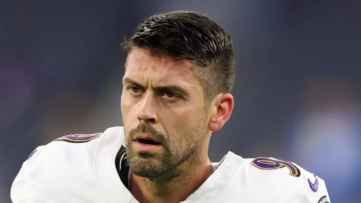 Tucker joins Chiefs after suspension for violating NFL conduct policy