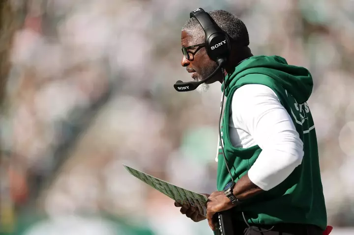 New Report Sheds Light on Jets HC Aaron Glenn's Hot Seat Amid 2-5 Start