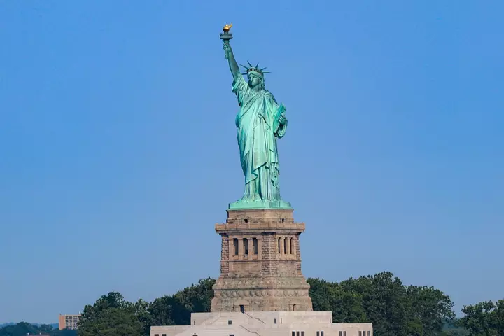 Opinion | The Statue of Liberty May Be France’s Only Good Idea