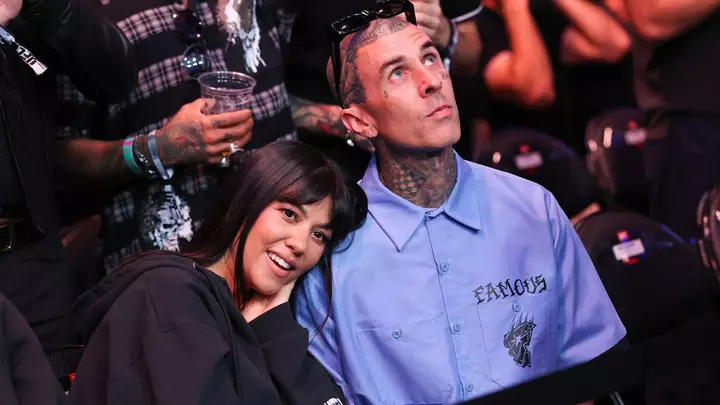 Before Travis Barker, Kourtney Kardashian Got Dating Advice From an Unexpected Source