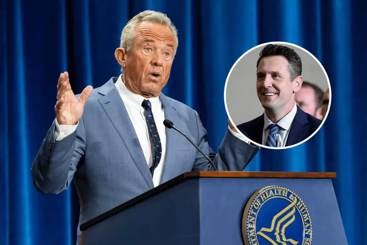 RFK Jr. Rallies in Iowa as Healthcare Emerges as Key Midterm Issue