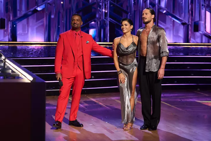 ‘Dancing With the Stars’ Cast “Warned” Not to “Bring Up” Val Chmerkovskiy’s Suspension Last Night