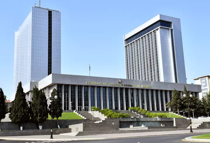 Milli Məclisdə ictimai dinləmə keçiriləcək