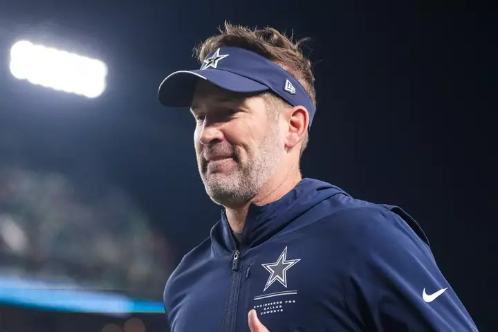 Cowboyslar Pro Bowl pass‑rusher üçün mübadilə ilə əlaqələndirildi — və bu Maxx Crosby deyil