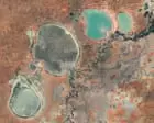 Menindee Lakes water levels drop to lowest in five years as experts warn of mass fish deaths
