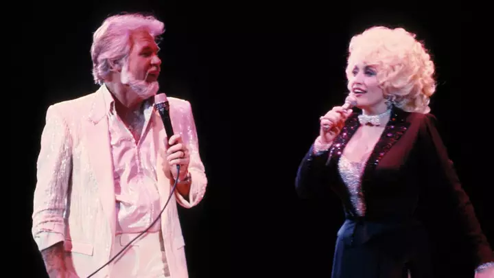 43 Years Ago Today, Dolly Parton and Kenny Rogers Hit No. 1 With a Song the Bee Gees Wrote for Someone Else