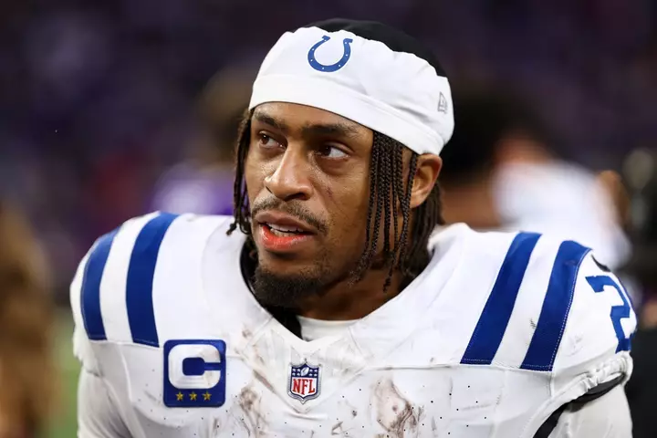 Jonathan Taylor's Wife Breaks Silence on Colts Trade Rumors