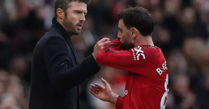 Carrick Manchester United‑un geriləməsi və Fernandes‑in düşməsi ilə davam edə bilərmi?
