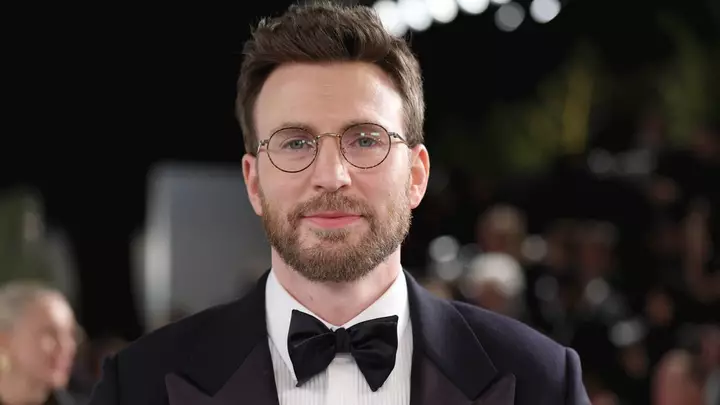Chris Evans and Anya Taylor-Joy Filmed on a Real Volcano for Netflix’s No. 3 Movie in the US