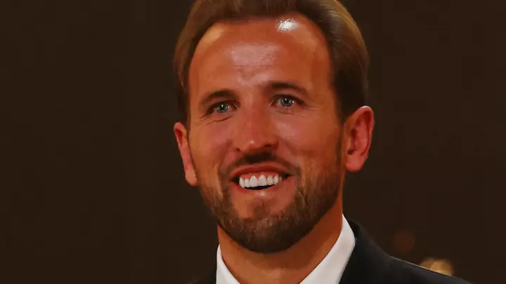 Harry Kane Ballon d’Or-u qazanaraq İngiltərənin 25 illik gözləməsini sona çatdırır