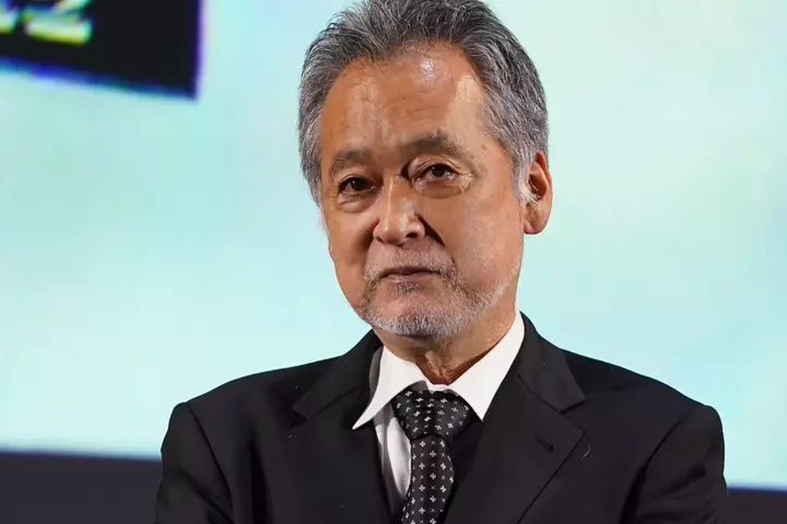 Pink film veteranı Zeze Takahisa Tokioda master‑klassda orijinal hekayələri dəstəkləyir