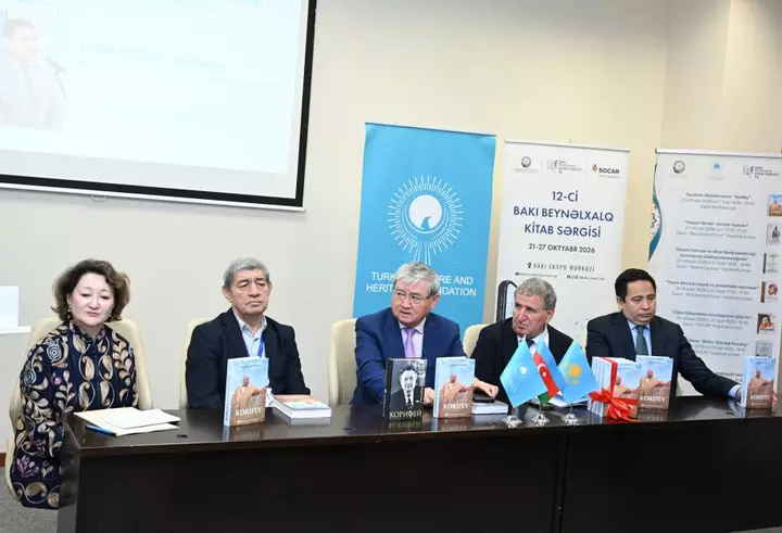 Qazax yazıçısı Abiş Kəkilbəyov haqqında kitab Bakı Beynəlxalq Kitab Fairında təqdim edildi