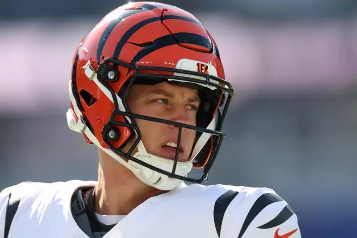 Bengals kvoterbeyi Joe Burrow Tee Higgins hekayəsinə qarşı çıxır