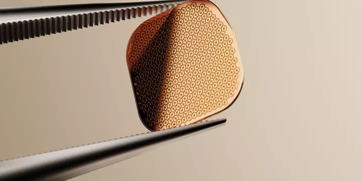 This implant can restore sight for patients with macular degeneration