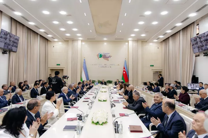 Azerbaijan and Uzbekistan deepen ties with new trade union agreement