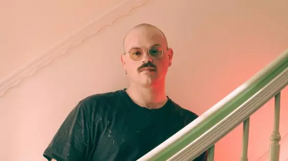 Stephen Steinbrink – “I’m A Swimming Pool”