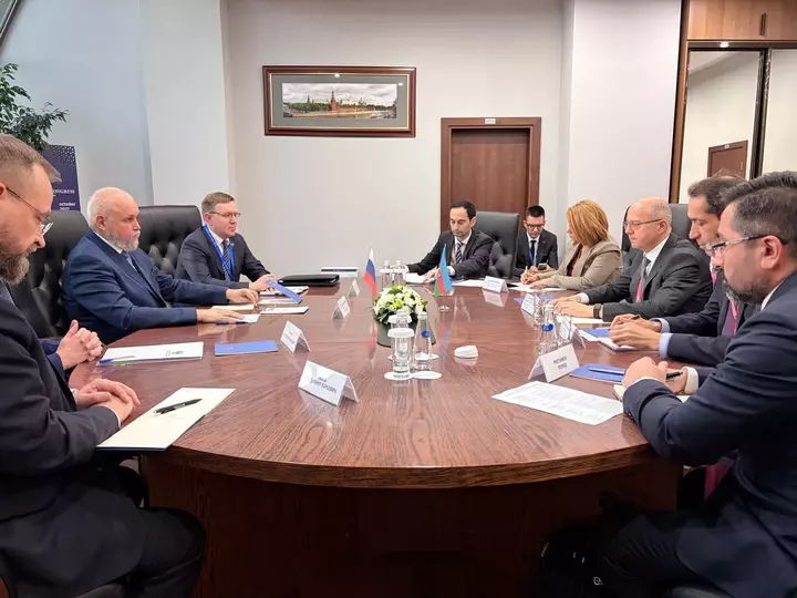 Azərbaycan və Rusiya enerji sahəsində əməkdaşlığı müzakirə edib