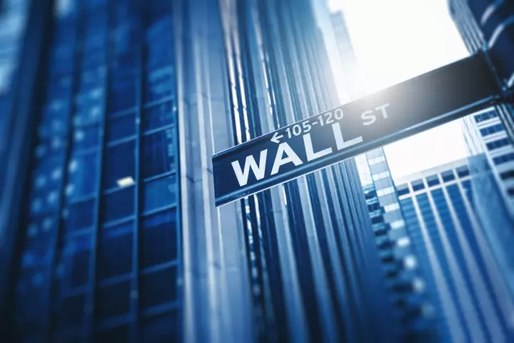 Dividend stocks are having an excellent October as tech sector struggles