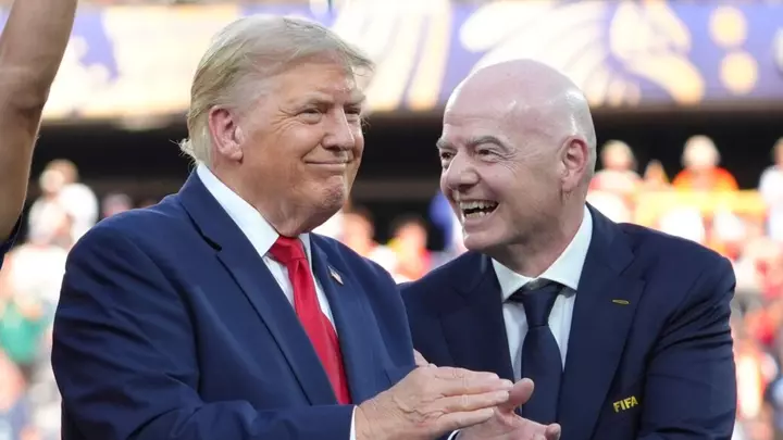 UEFA FIFA‑yə Trump‑Infantino əlaqələri barədə cavab tələb edən məktub göndərir