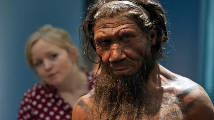 İraq mağarasından tapılmış sümüklər neandertalların həm zorakılıq, həm də qayğı göstərə bildiyini sübut edir