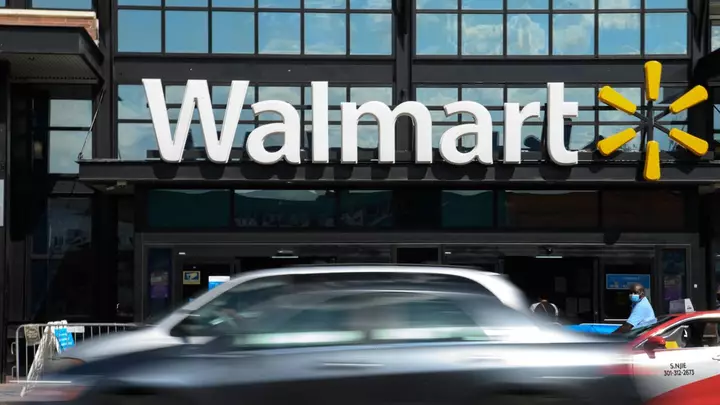 Walmart perfekt payız havası ərəfəsində cəmi 88 dollara 4 ədəd açıq havada mebel dəsti satır