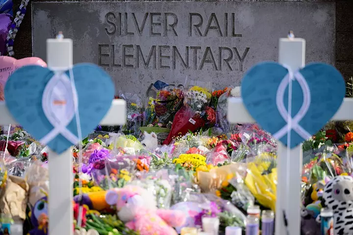 Oregon Dad Who Stopped School Shooter Says He Still Hears 'Screams'