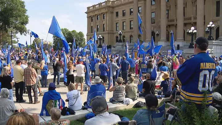 Kanadada Alberta separatçıları müstəqillik referendumuna dəstək üçün toplaşır