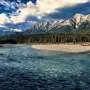 Study finds heat waves speed snowmelt substantially, but rivers respond unevenly