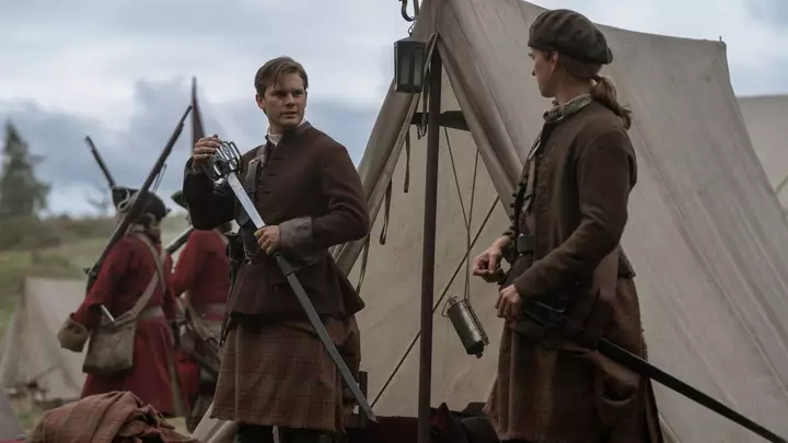 'Blood of My Blood' 'Outlander' pərəstişkarlarına başqa bir ürək ağrısı verib (Eksklüziv ön baxış)