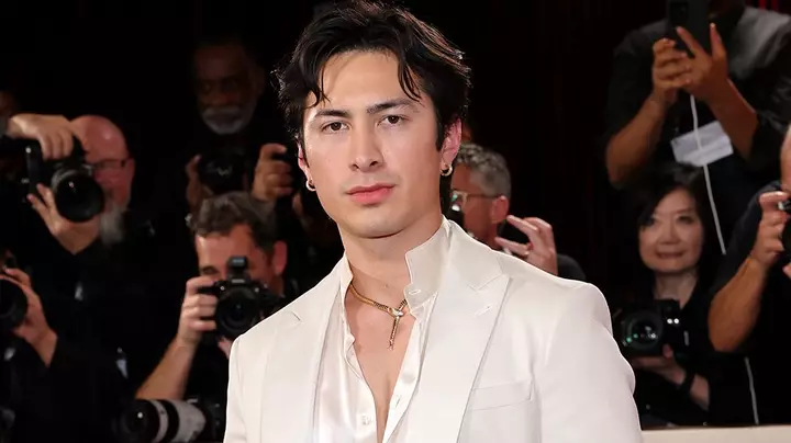 Hudson Williams Says He’s Writing a Film Featuring an ‘Ex-Hockey Player’ and Is ‘Getting Tripped Up’ by ‘Heated Rivalry’ Parallels
