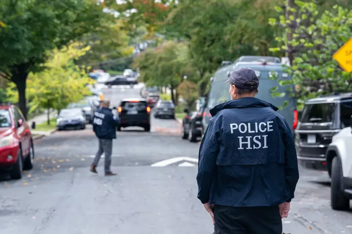 Armed Federal Agents Knock on Doors in Search for Noncitizen Voters