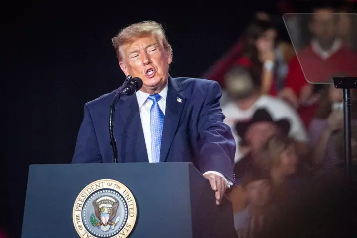Trump Netanyahu‑nun uğurunu iddia edir, baxmayaraq ki, İsrail seçkiləri hələ də qeyri‑müəyyəndir