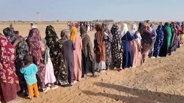 Çad, regional humanitar böhran genişləndikcə yüz minlərlə sudanlı qaçqını qonaq edir