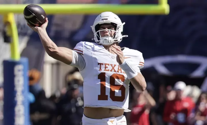 Arch Manning, Dante Moore Not Among Mel Kiper’s Top 5 QBs in 2027 Draft Class