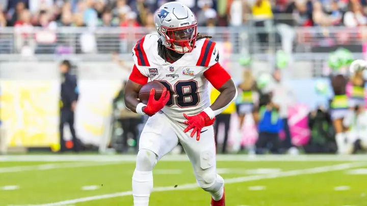 Patriots vs. Bears prediction, odds, time: 'Thursday Night Football' picks from proven model