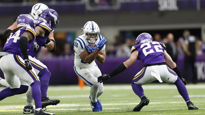 Colts actively engaged in Jonathan Taylor trade talks: Five teams reportedly interested in star running back