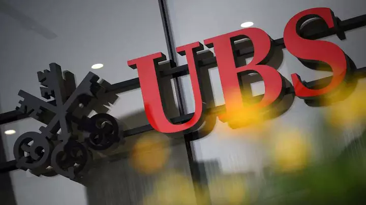 Böyük Britaniya hökuməti UBS‑i London mərkəzi ofis köçürülməsi üçün cəlb etdi