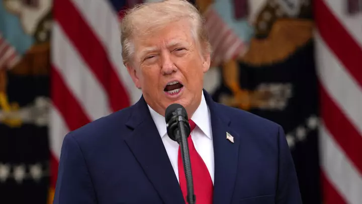 Canlı: Trump, Ukrayna tərəfindən Rus neft emalı obyektlərinə təkrar hücumları “utandırıcı” adlandırır