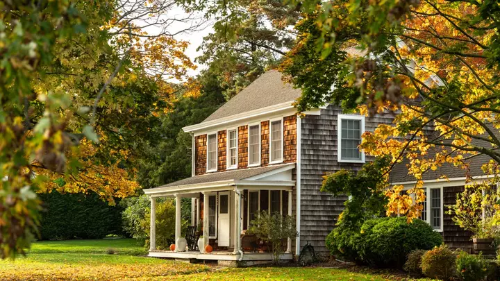 The Common Fall Housecleaning Habit That Traps Rot and Mold Inside Your Exterior Walls