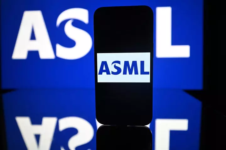 Chip bellwether ASML says customers are already asking to place orders — for 2030