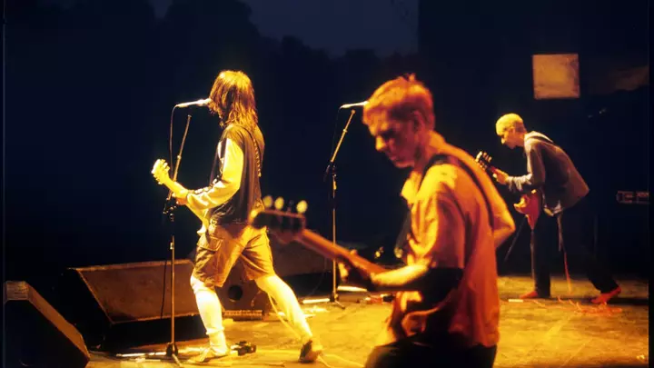 Beloved '90s Band Back at No. 1 on the Charts 32 Years After Debut